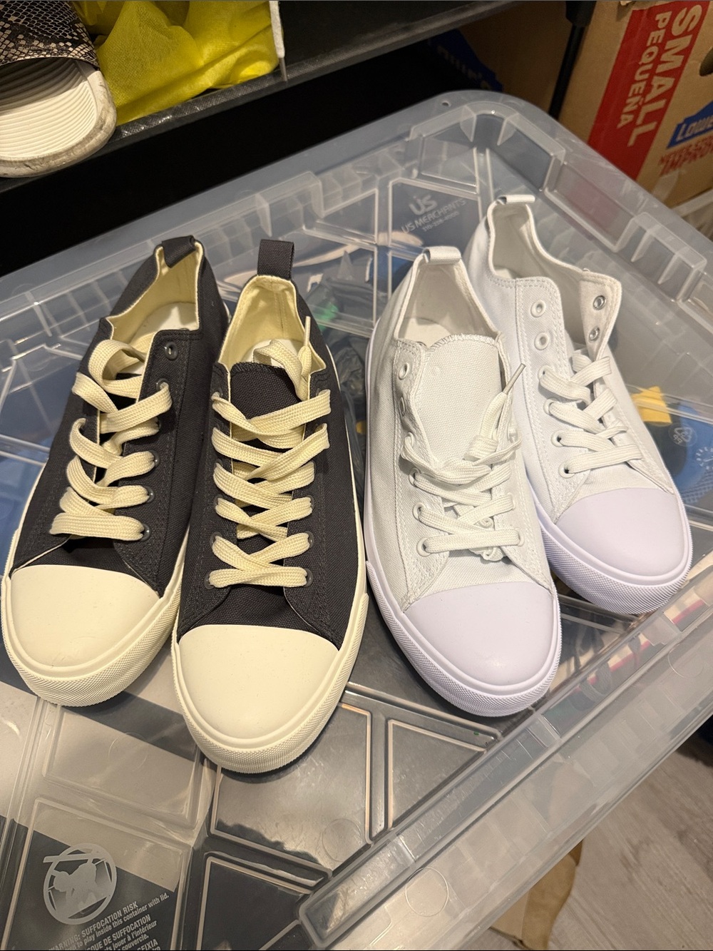 Casual Canvas Low-Top Sneakers 2 pairs